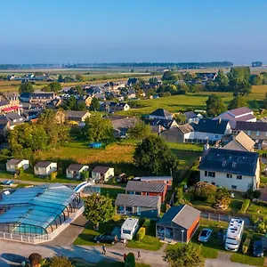  Campsite Les Pommiers Du Mont Saint Michel