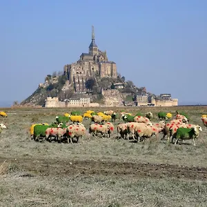  Holiday home La Greve Saint Michel