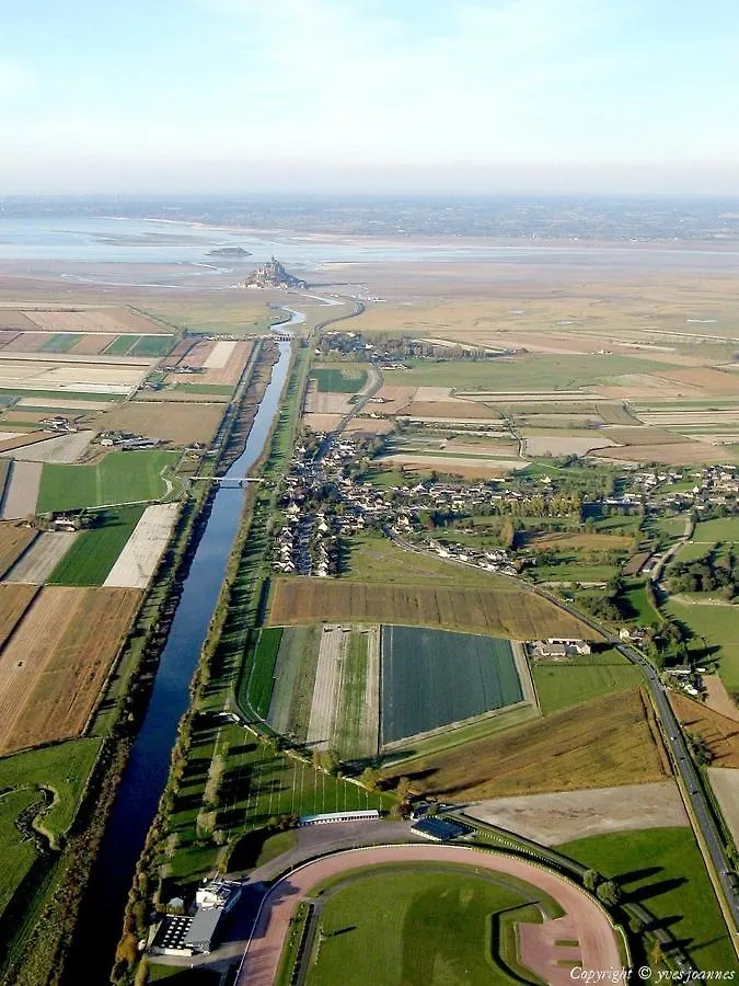 Le Petit Gite Du Mont Beauvoir