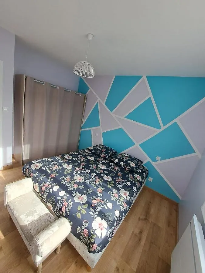 Holiday home Le Petit Gite Du Mont Beauvoir